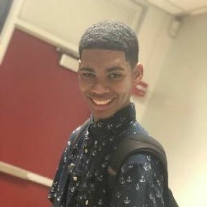 Meet your Posher, Lightzkin